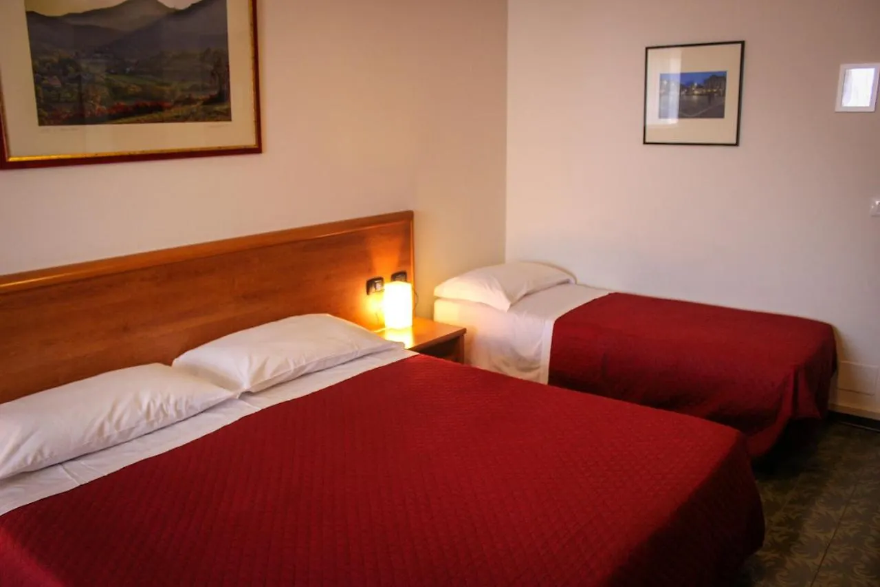Hotel Centrale 埃斯泰 3*,  意大利