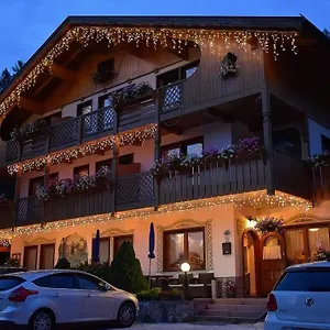 Hotel Garni Ladinia